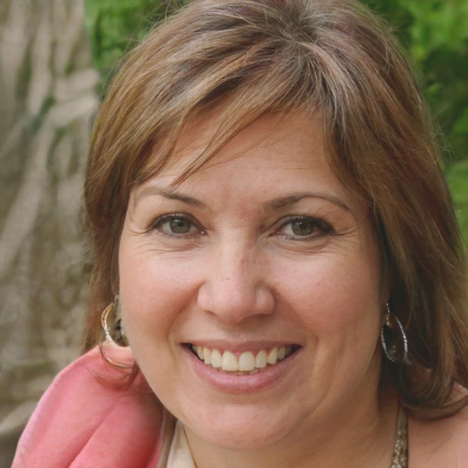Esperanza Torrijos, Directora de Análisis Fundamental